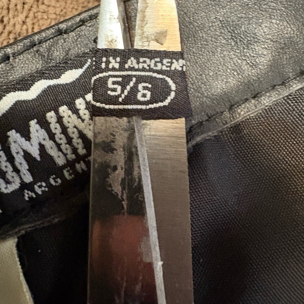 Comint Black Leathet Skirt, Sz 5/6 - Picture 5 of 8